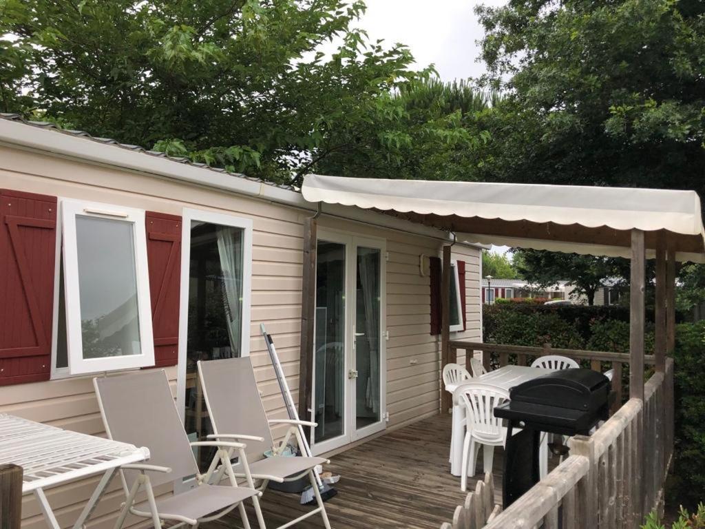 Mobil-Home Felix Ducournau Gastes Kültér fotó