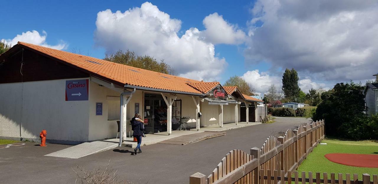 Mobil-Home Felix Ducournau Gastes Kültér fotó